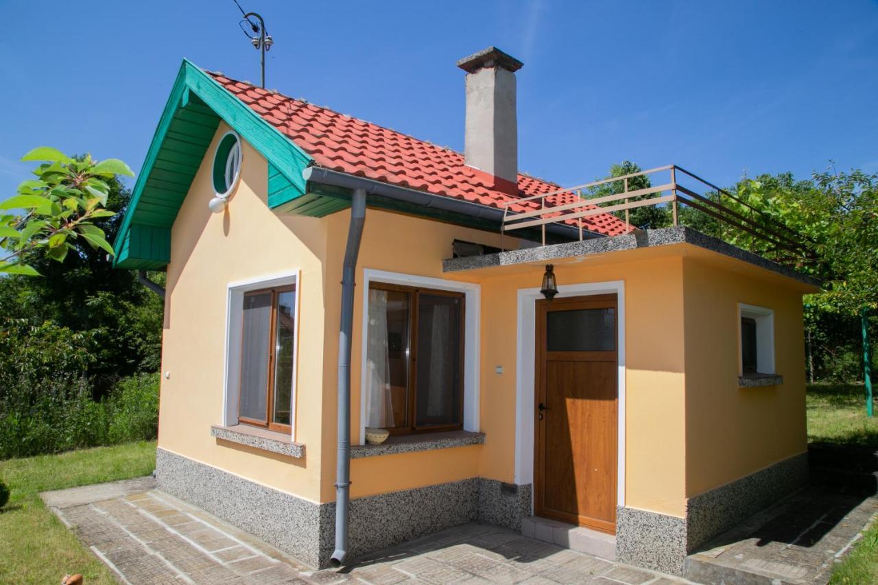 Holiday Home Milkovci Gabrovo Exterior foto