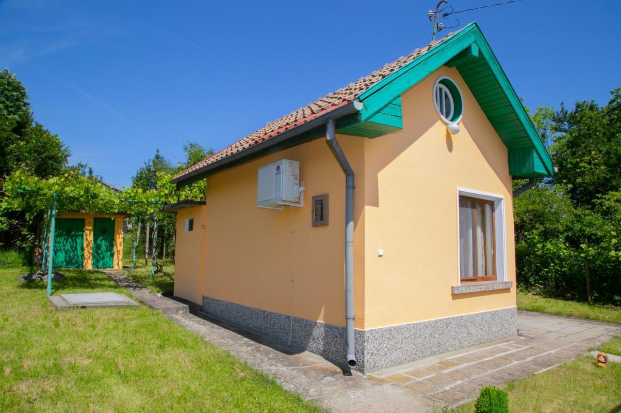 Holiday Home Milkovci Gabrovo Exterior foto